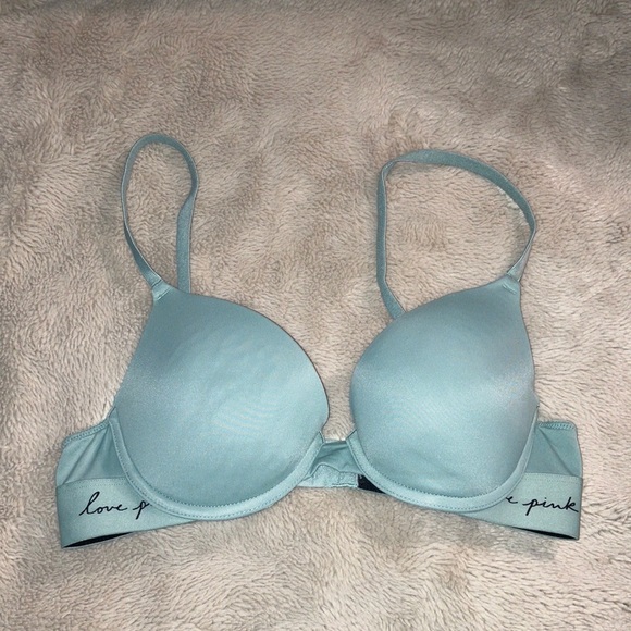 🎉4 for $20 VS Pink Wear Everywhere Push-Up, size 34B - Picture 1 of 10